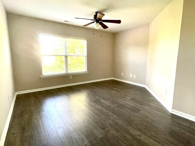 Building Photo - 4034 Remington Oaks Cir