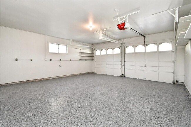 Building Photo - 1504 Holly Cir