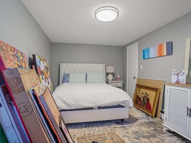 Building Photo - 10 Tupelo Rd