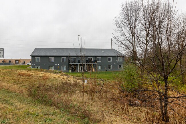 Building Photo - 1570 Stadium Ln