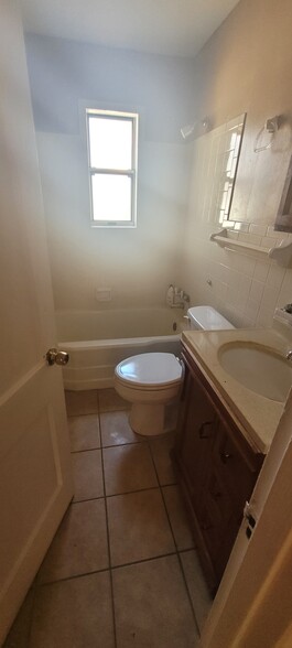 Bathroom - 116 W Dempster Ave