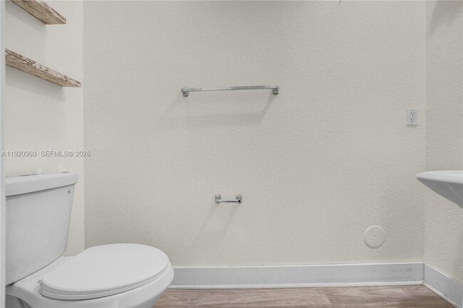 Building Photo - 10870 NW 88th Terrace