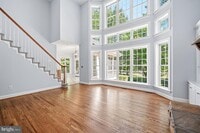 Building Photo - 11912 Old Elm Ct