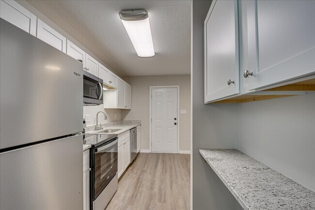 Building Photo - 1531 Abby Way