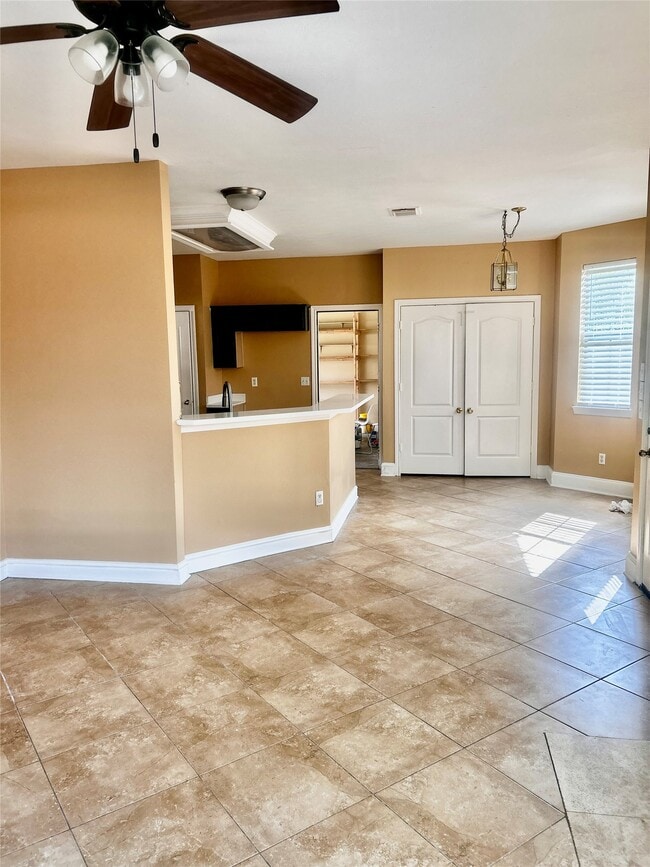 Building Photo - 4011 Alexis Cir