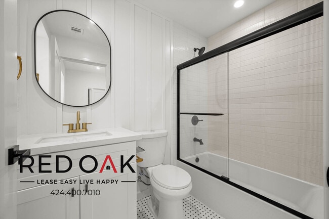 Building Photo - 415 N La Fayette Park Pl