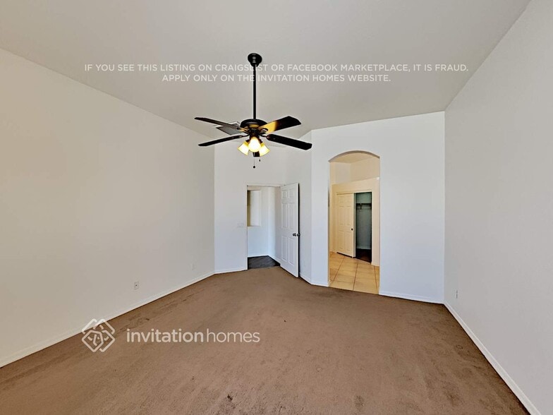 Building Photo - 660 S Lawson Dr