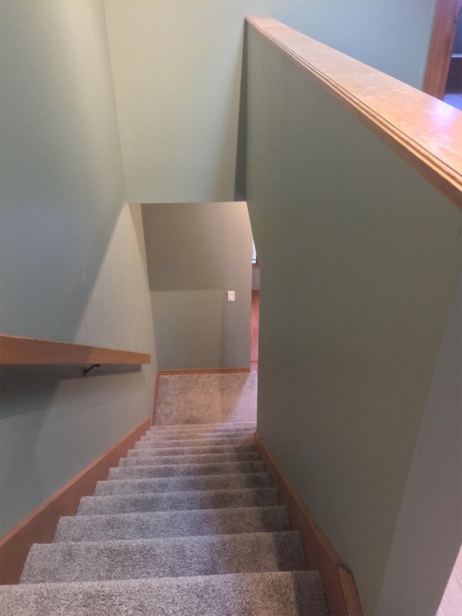 Building Photo - 1711 W Koch St