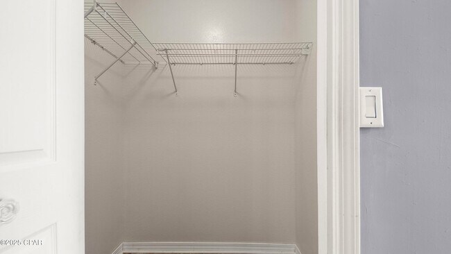 Building Photo - 3165 Meadow St