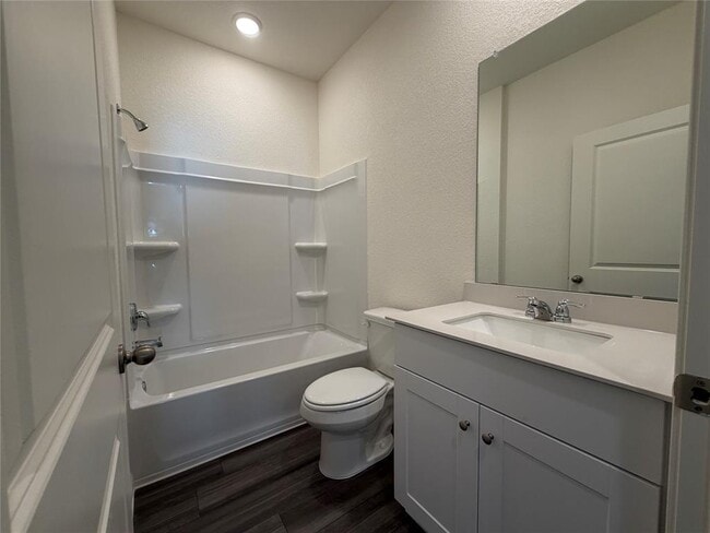 Building Photo - 132 Rother Pl