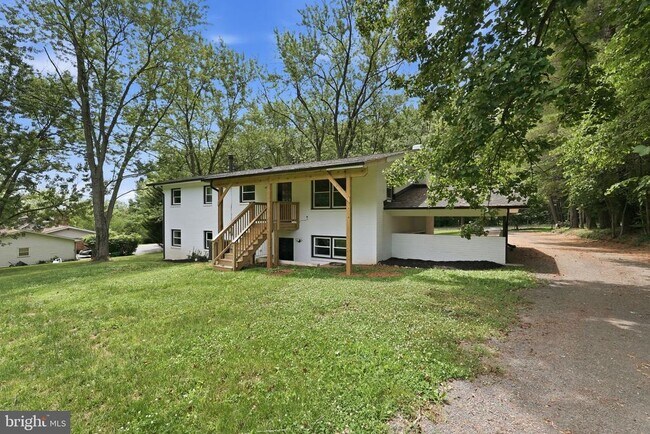Building Photo - 5388 Dumfries Rd