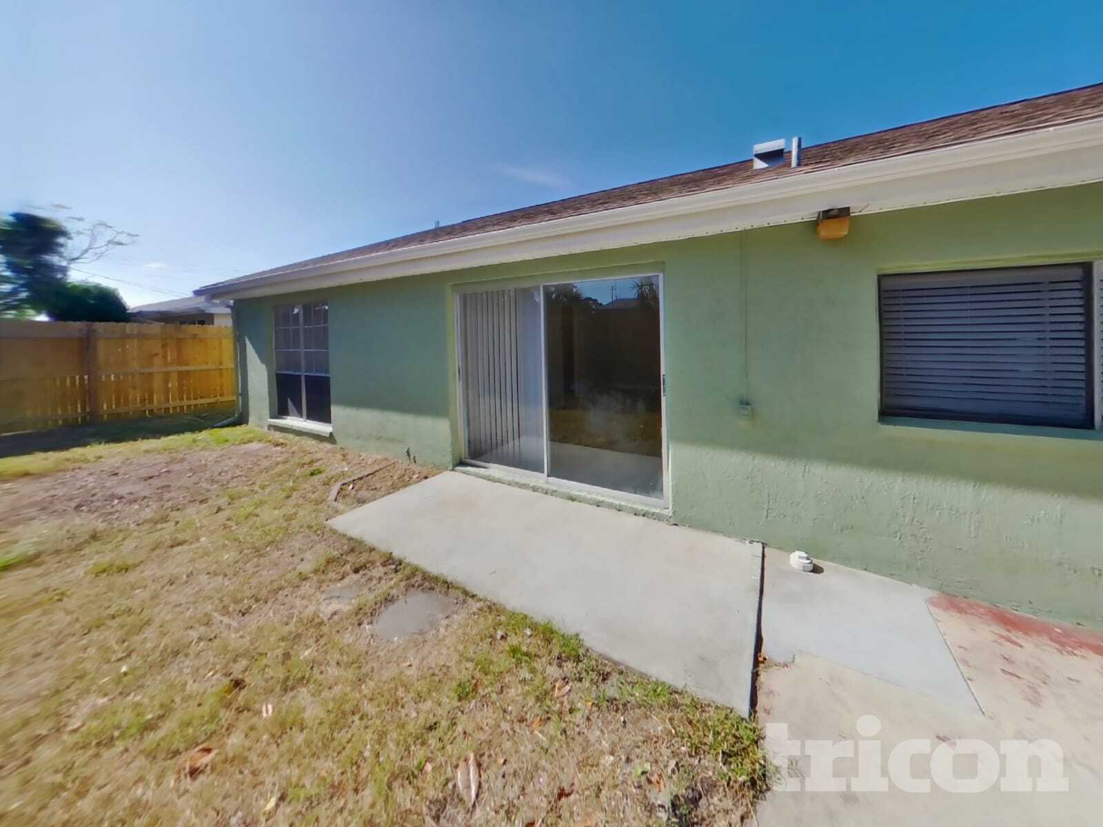 Building Photo - 3518 Springfield Dr