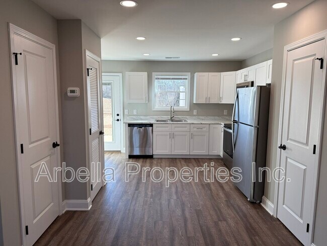 Building Photo - 127 Adams and Corby Rd