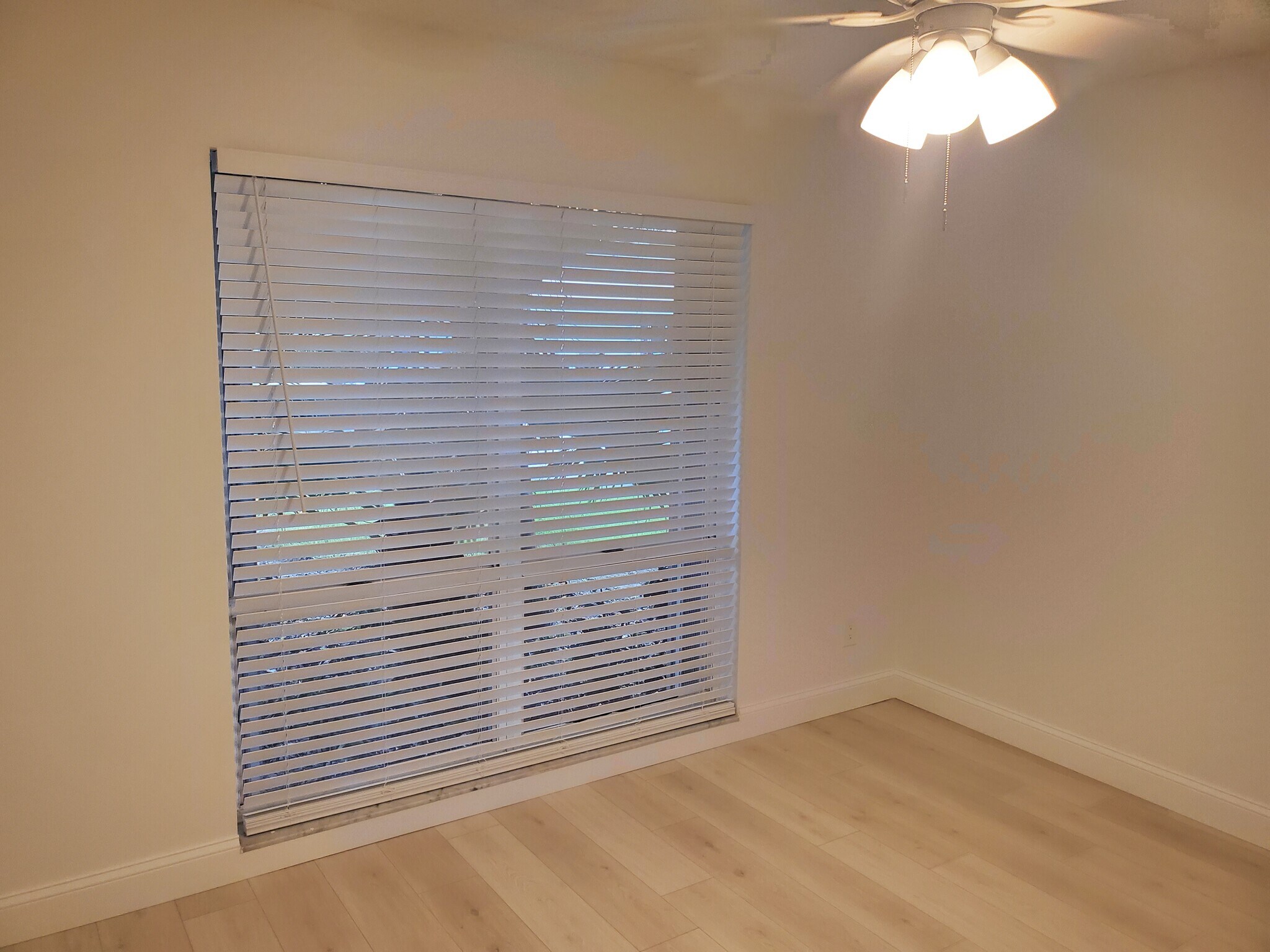 Building Photo - 3159 SW Sunset Trace Cir