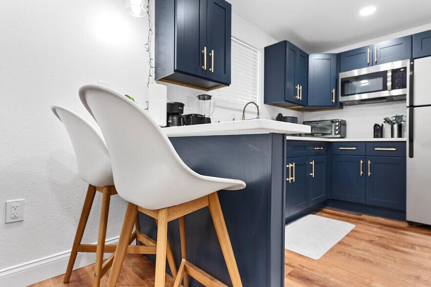 Building Photo - 3417 N 10th St