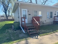 Building Photo - 321 E South St