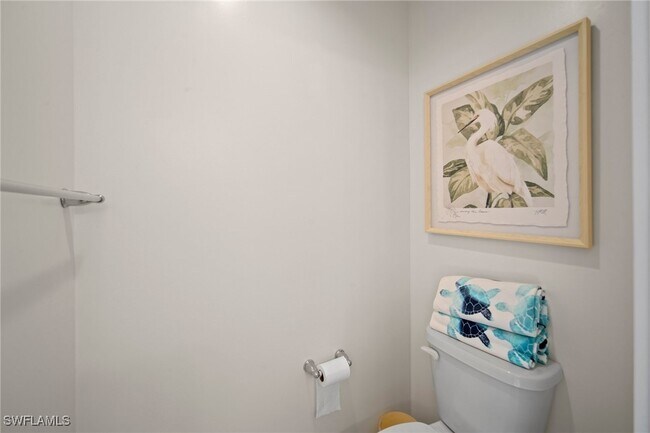 Building Photo - 15901 Pointe Cir