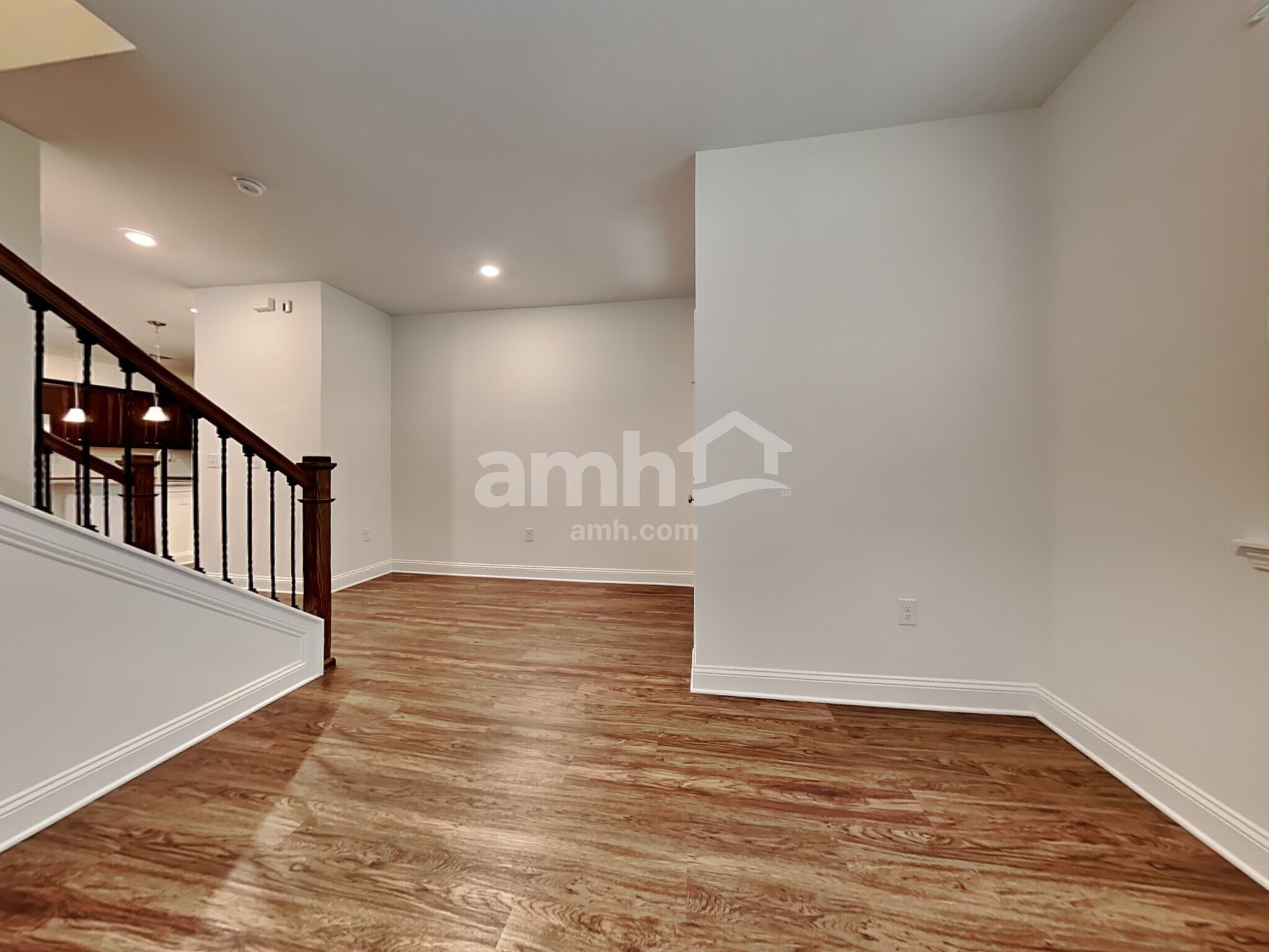 Building Photo - 2987 Hill Valley Ln