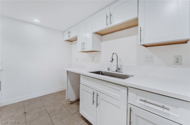 Building Photo - 4361 Gannet Cir