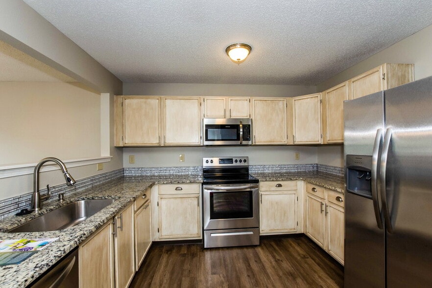 Building Photo - 1572 Matthew Allen Cir