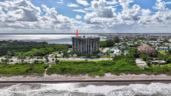 Building Photo - 801 S Ocean Dr