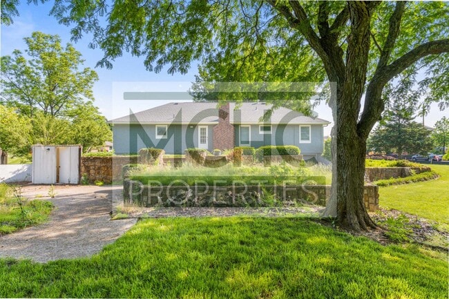 Building Photo - 16400 Switzer Rd