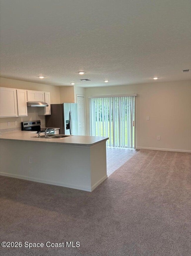 Building Photo - 1109 Altamira St NW