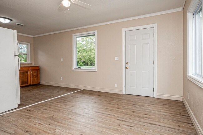 Building Photo - Please View 3D Virtual Walk-Through Before Scheduling a Showing