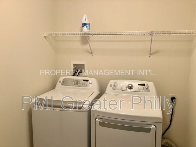 Building Photo - 2716 Keebler Ct