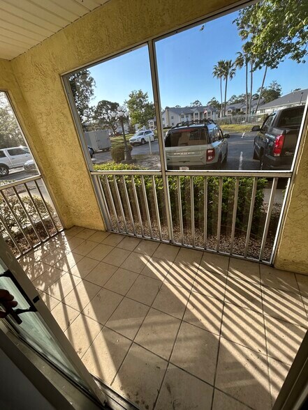 Building Photo - 101 Bent Tree Dr