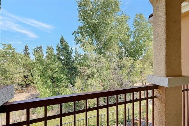 Building Photo - 1501 Secret Ravine Pkwy