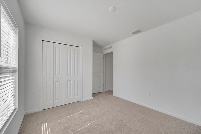 Building Photo - 5291 Dagenham Dr