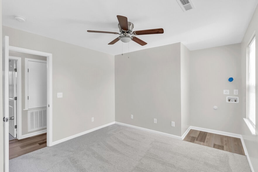 Building Photo - 1004 South 8th street