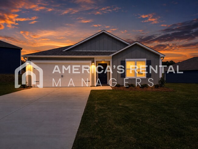 Building Photo - 305 Pne Rdg Dr