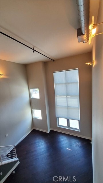 Building Photo - 912 E Santa Ana Blvd