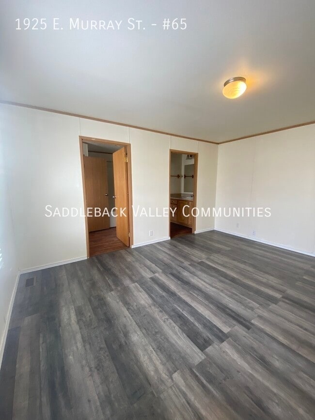 Building Photo - 1925 E Murray St