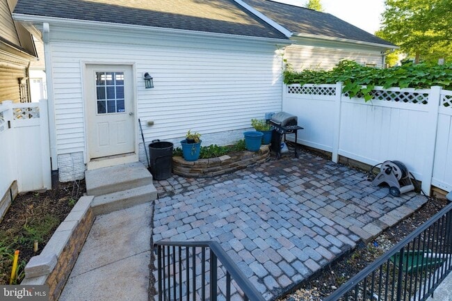 Building Photo - 23111 Turtle Rock Terrace