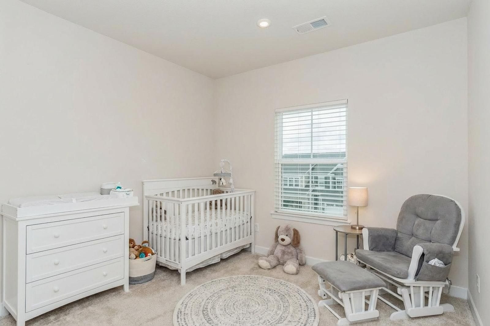 Building Photo - 4602 Spruce Rd