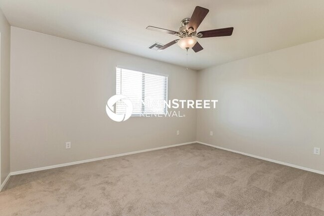 Building Photo - 10559 E Pleasant Pasture Dr