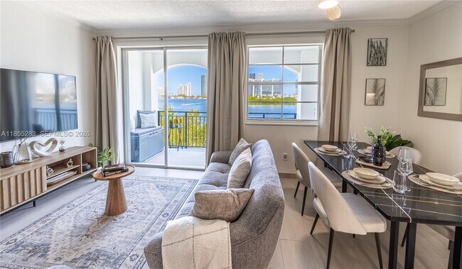 Building Photo - 3255 NE 184th St