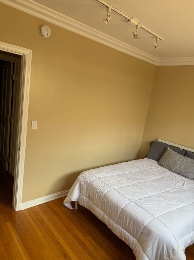 First Bedroom - 844 N Laurel Ave