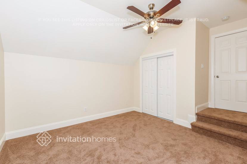 Building Photo - 14004 Ballantyne Meadows Dr
