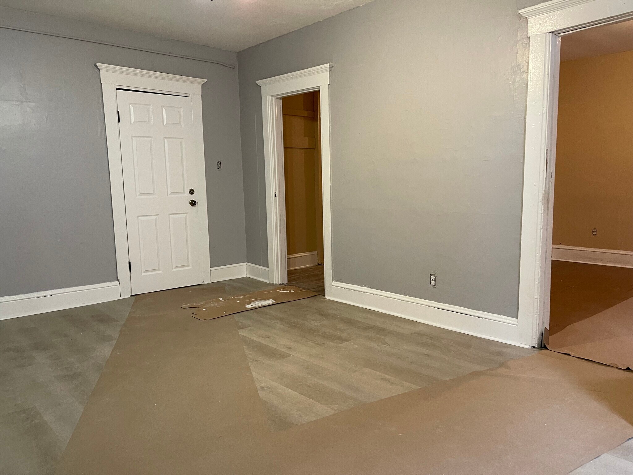 Building Photo - 288 Genesee St