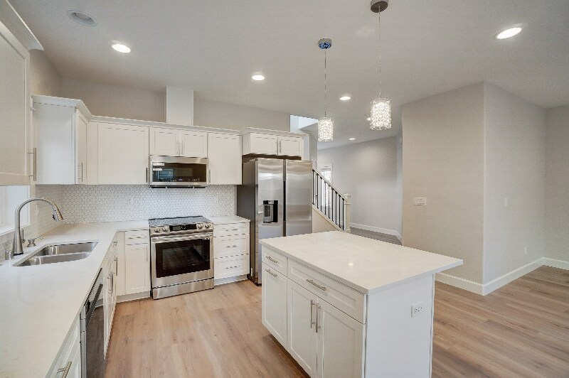 Building Photo - 7412 NE 58th Way