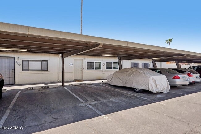 Building Photo - 6721 E McDowell Rd