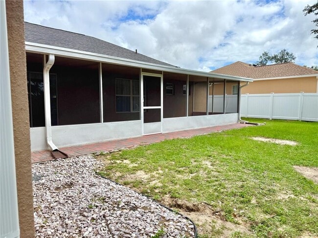 Building Photo - 1006 Fox Trail Ave