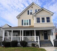 Building Photo - 3371 Main St