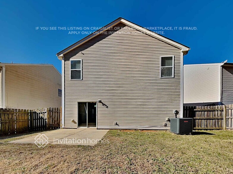 Building Photo - 2523 Buckleigh Dr