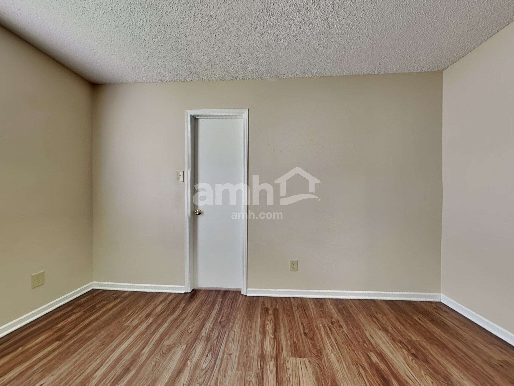 Building Photo - 12338 Teacup Way