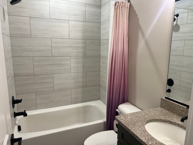 Building Photo - 5428 Dolomite Cir